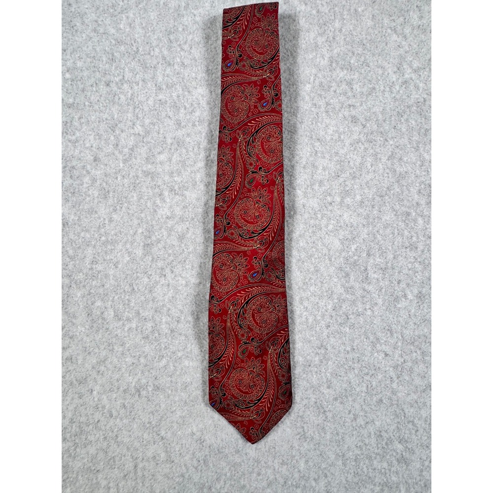 Brooks Brothers Makers Mens Red Paisley Silk Tie Made in USA Formal Business